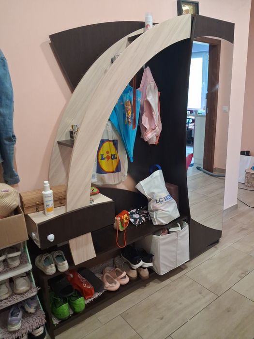 Портманто с огледало