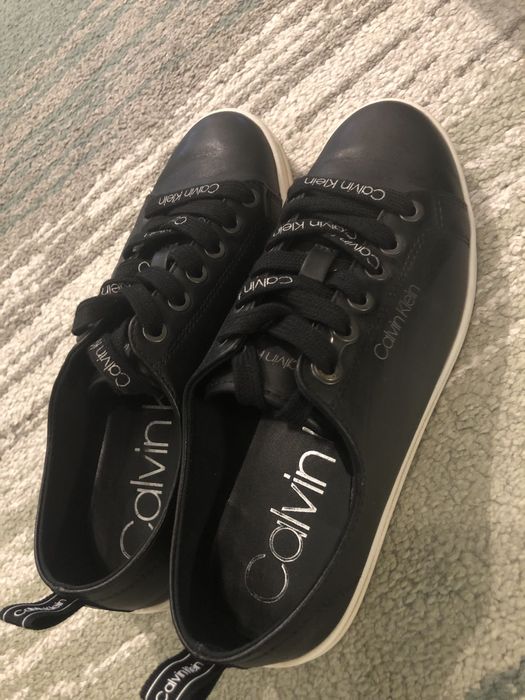 Ghete/pantofi/adidasi 37 si 38