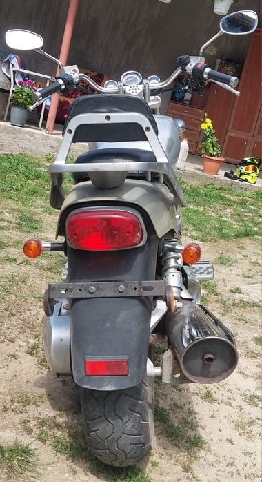 Vând chopper de 250 cfmoto