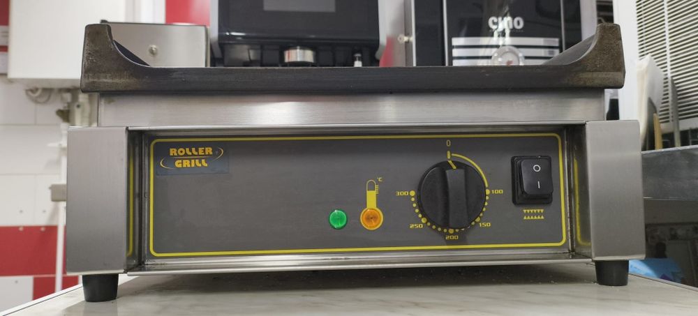 Roller grill de fonta