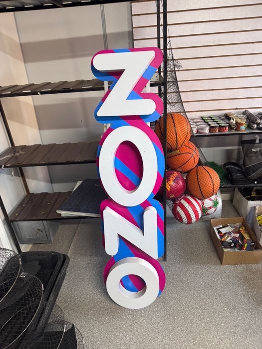 Вывеска неоновая Ozon