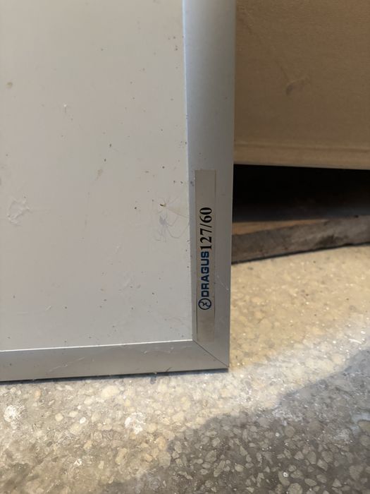Vand panou radiant de 1200 w Dragus ,127 x 67 folosit circa un an, state buna de functionare .