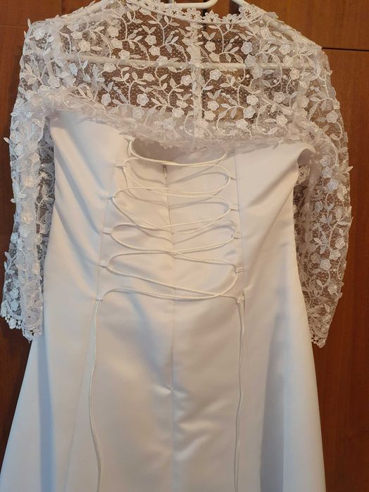 Rochie alba mireasa cu bolero