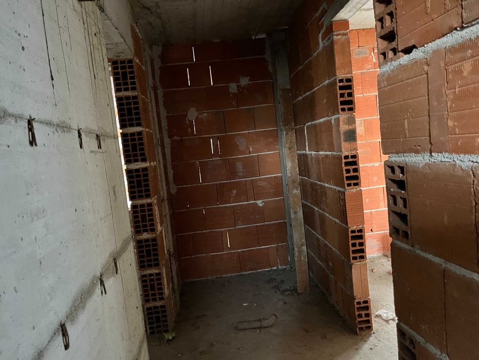 Продава се Едностаен апартамент в Пловдив, Кючук Париж - 46 кв.м за 805 €/кв.м - Снимка #3