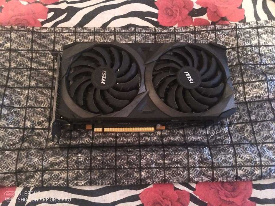 Vand placa video rtx 3060 12 gb  192 bit
