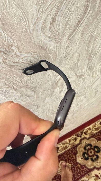 Apple watch se 44mm GPS xolati yaxwi