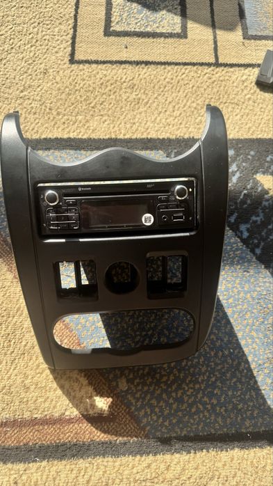 Мафон от лада ларгус