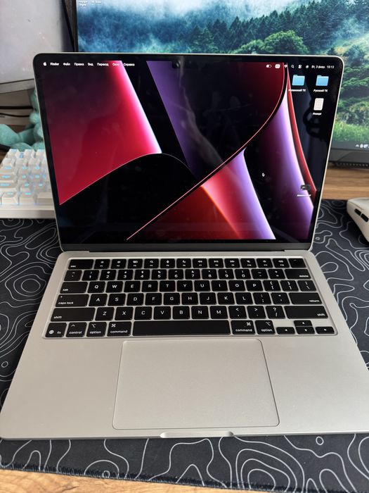 Macbook Air 13’6 M4 Год 2025, 256/16