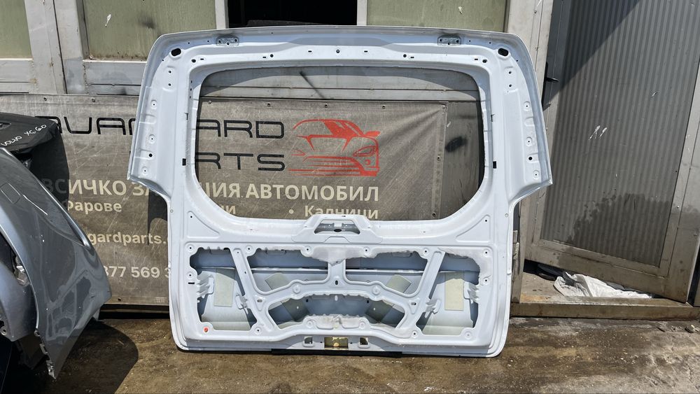 Багажна врата Mercedes V W447 2бр.