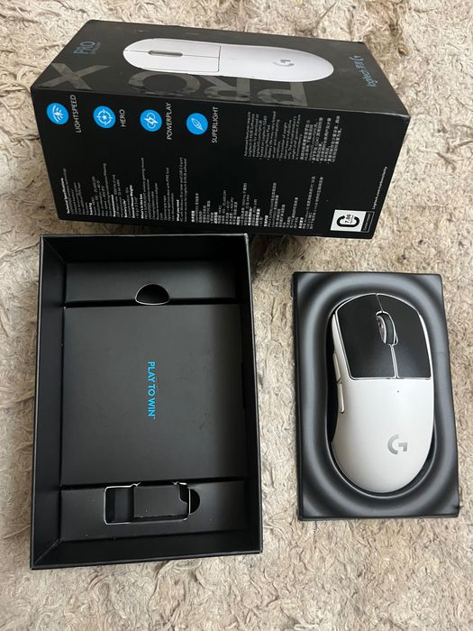 Logitech G PRO X SUPERLIGHT киберспорт