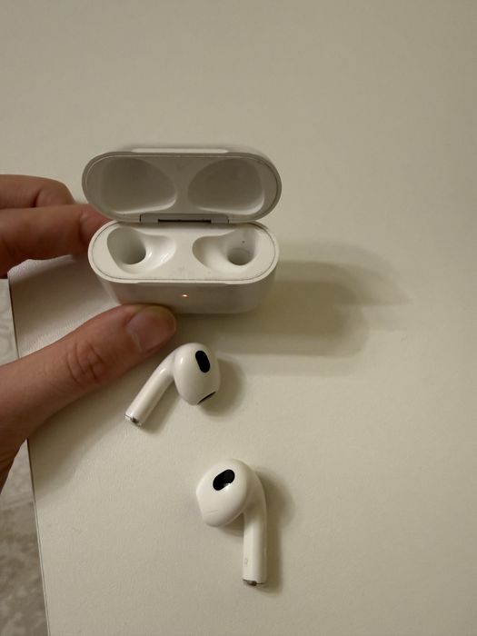 Airpods 2 оригинал