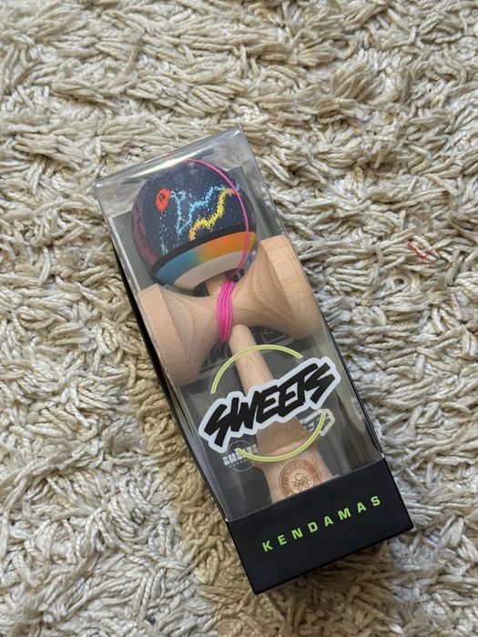 Kendama Sweets Cody Griz Turbo Shape (Nu Broken Shape Miguel)