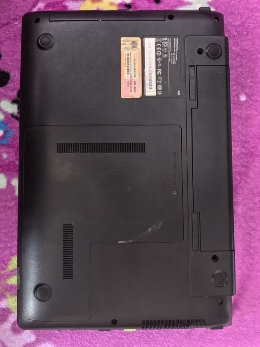 Продам Ноутбук 2011 год