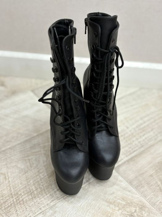 Стрипы Pleaser 36 размера