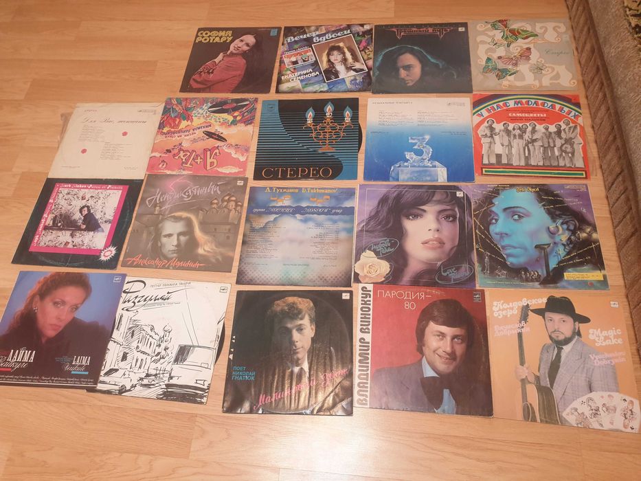 Продаются пластинки в хорошем состоянии.