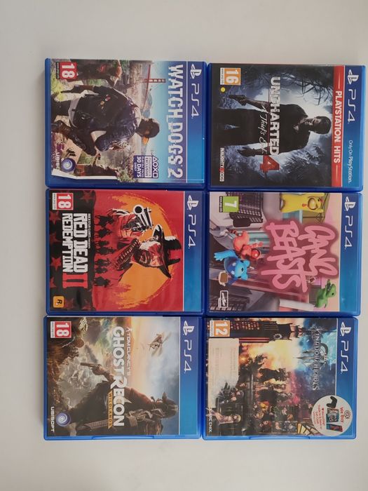PlayStation 4 с 12 игри
