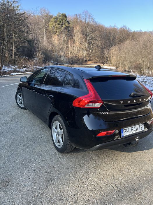 Volvo v40 d2 2014