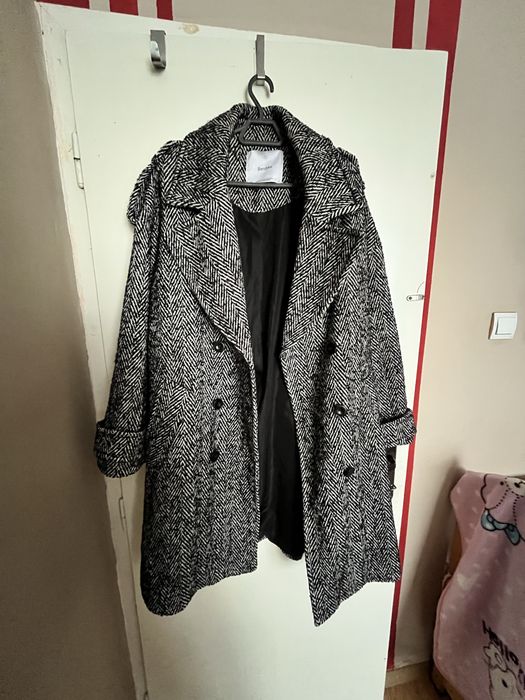 Преходно палто Bershka