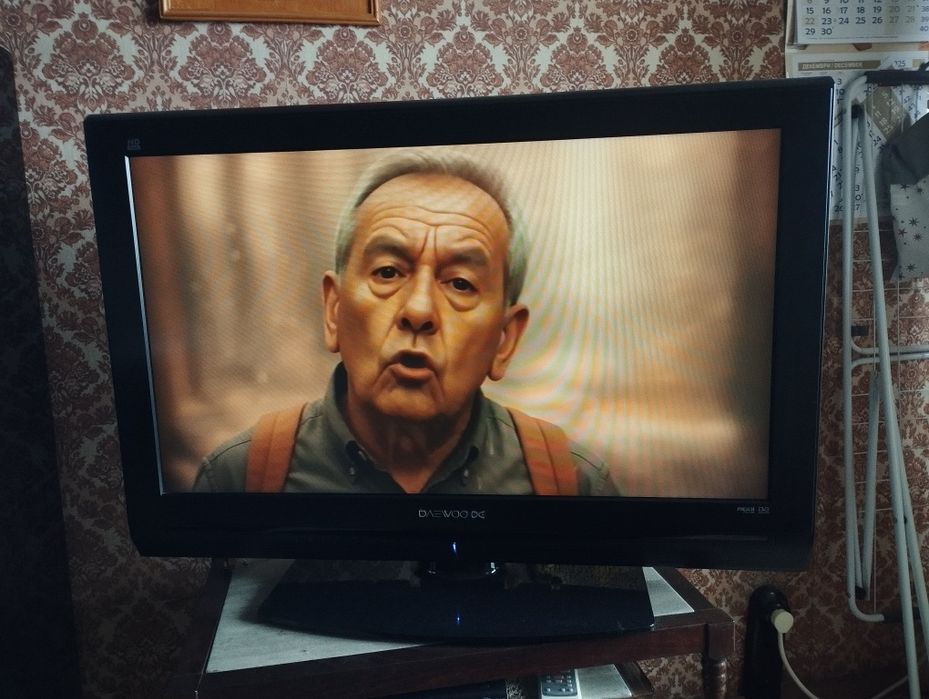 Телевизор Daewoo 37"