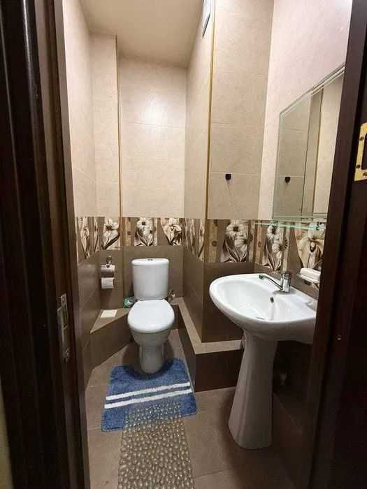 Юнусабад7, 4/4/4 Продаётся не торец, ипотека возможно