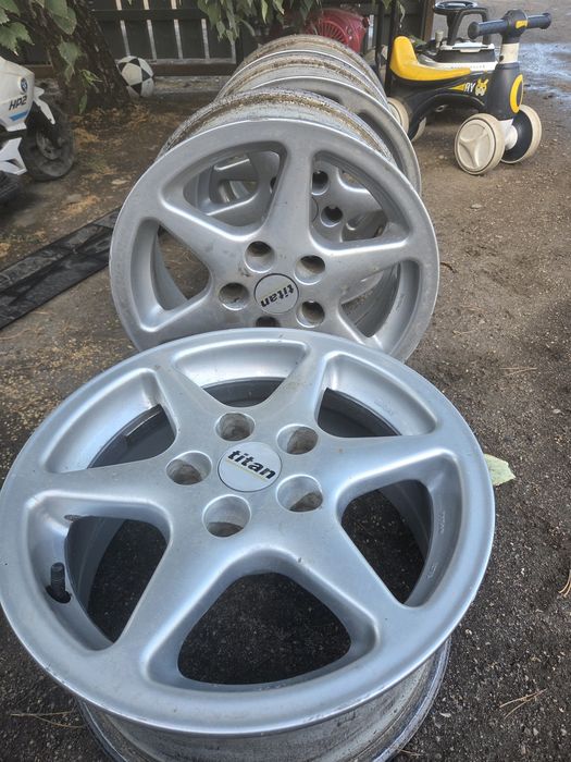 Продам диски 5*120