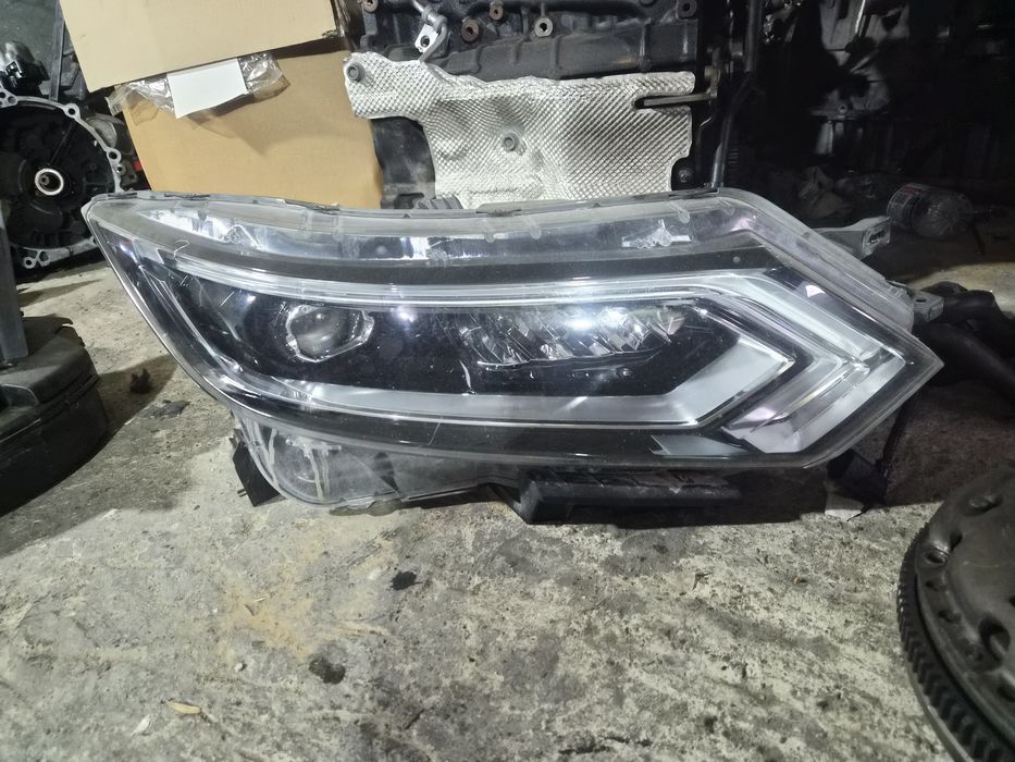 Far nissan qashqai j11