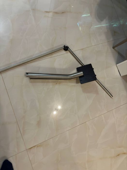 Стойка за телевизор 65 инча Samsung