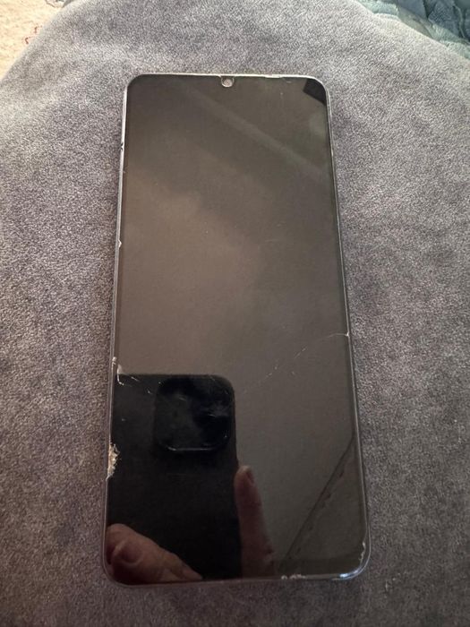 Продам телефон Реалми ноте 50