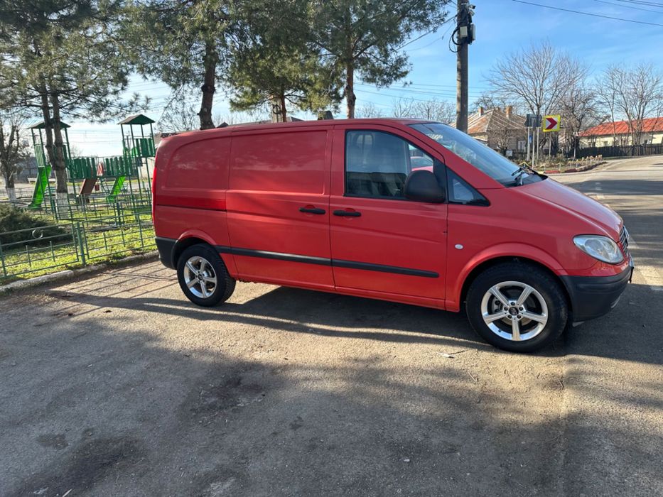 Vand / schimb Mercedes Vito 111