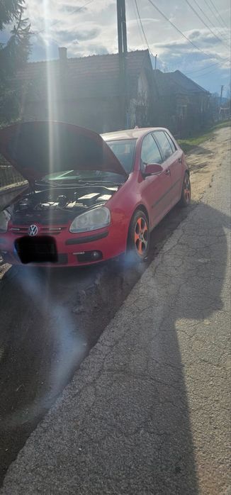 Dezmembrez Volkswagen Golf 5