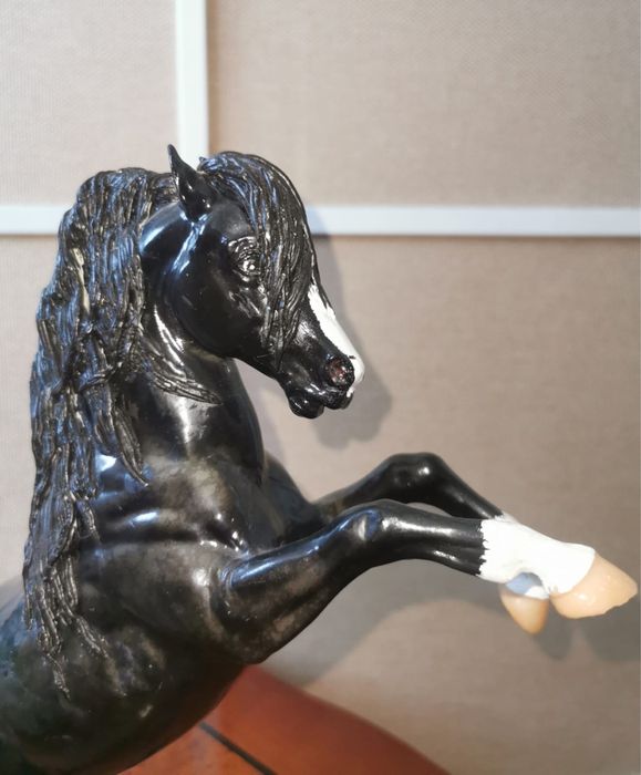 Антикварна фигура на мъж Майсен порцелан колекционерска статуетка 100г