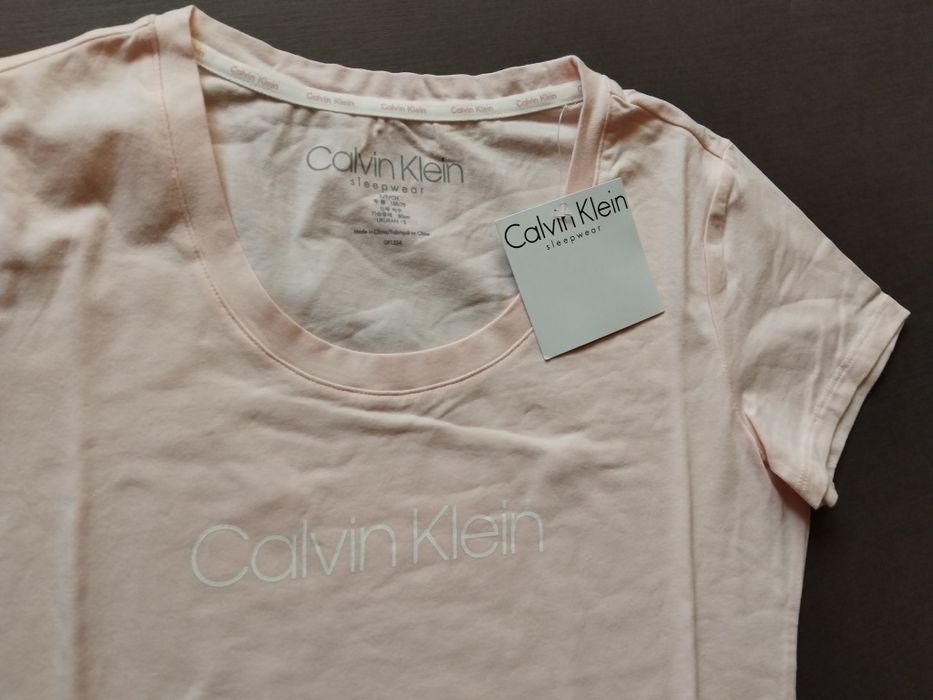 Calvin Klein s дамска тениска