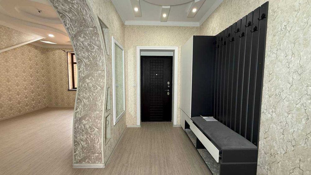 Калениский Ансор кафеси 5 қаватда 3 хонали квартира сотилади.ID: 1534