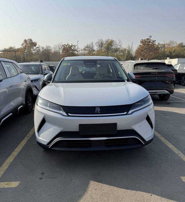 byd yuan up elektro va gibrid