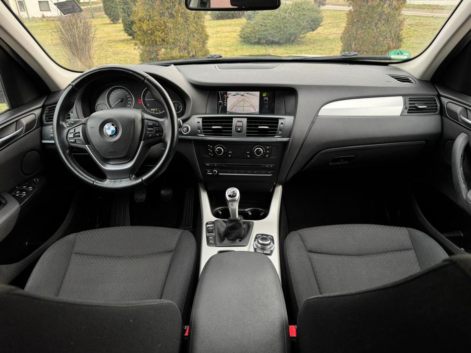 BMW X3 2.0 X-drive 184cp an.2012 2 butoane+head up display