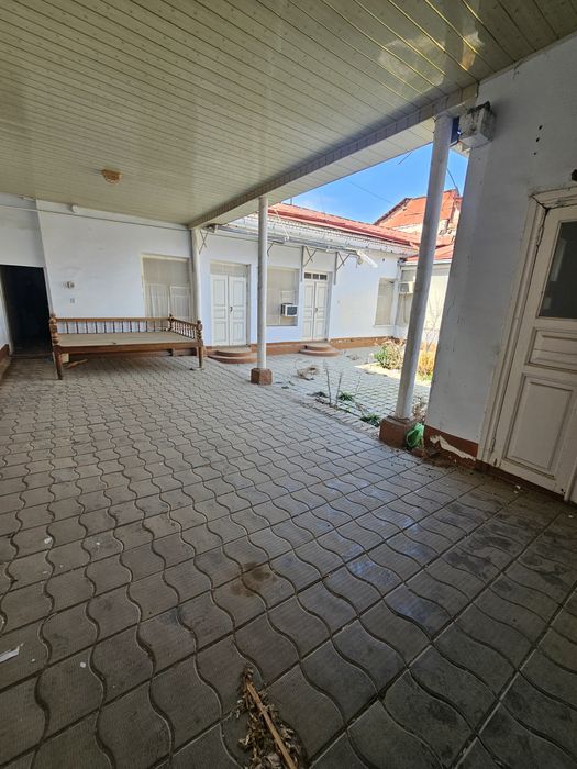 Продаётся Дом 4соток земли Под Гостиницы