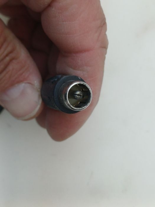 Incarcator baterii li ion 36v  42v  2A cu mufa RCA