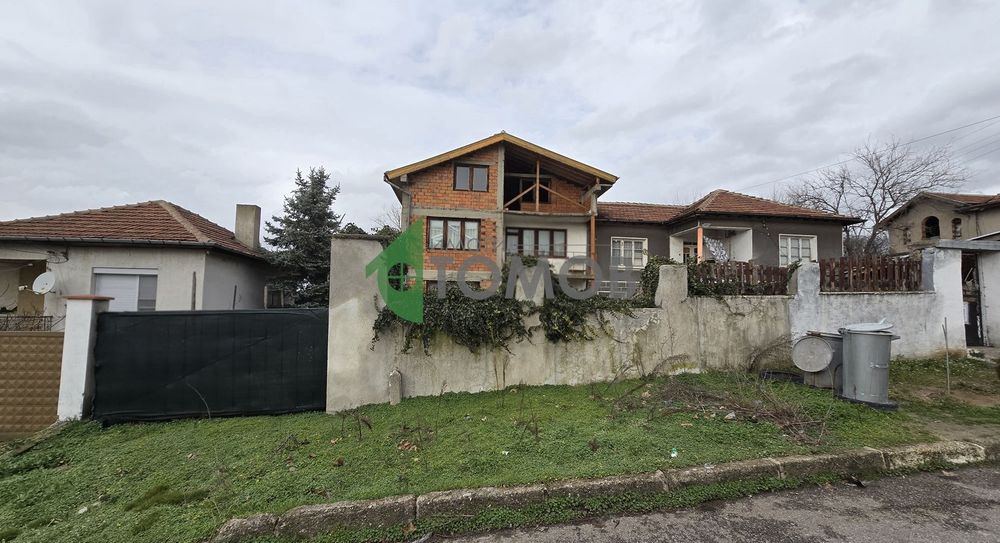 Продава се Къща в Гълъбово - 320 кв.м за 69 €/кв.м - Снимка #1