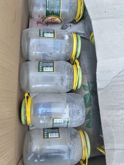 Банка әр түрлі литр бар