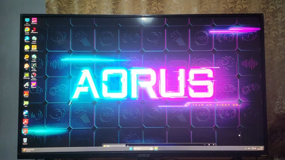 Монитор Gigabyte Aorus FV43U — это 43-дюймовый 4K игровой монитор с VA