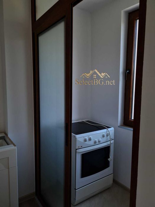 Дава се под наем Тристаен апартамент в Велико Търново, Център - 90 кв.м за 459 € - Снимка #9