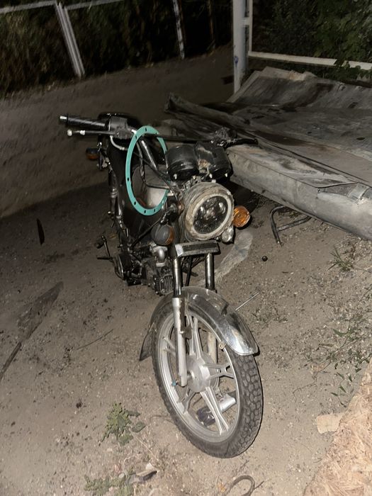 Продам мотоцикл 110 куб