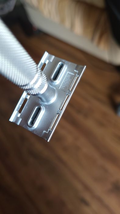 Aparat de ras  clasic, Feather AS-D2, stare excelenta, ca nou.