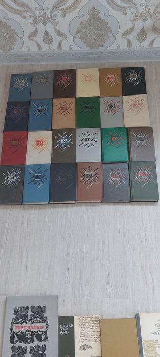 Книги б/у,в хорошем состоянии