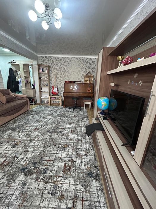 Продаётся 2-х на " 45-й аптеке"