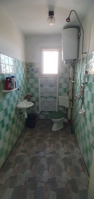 Етаж от къща в ц.Лозен