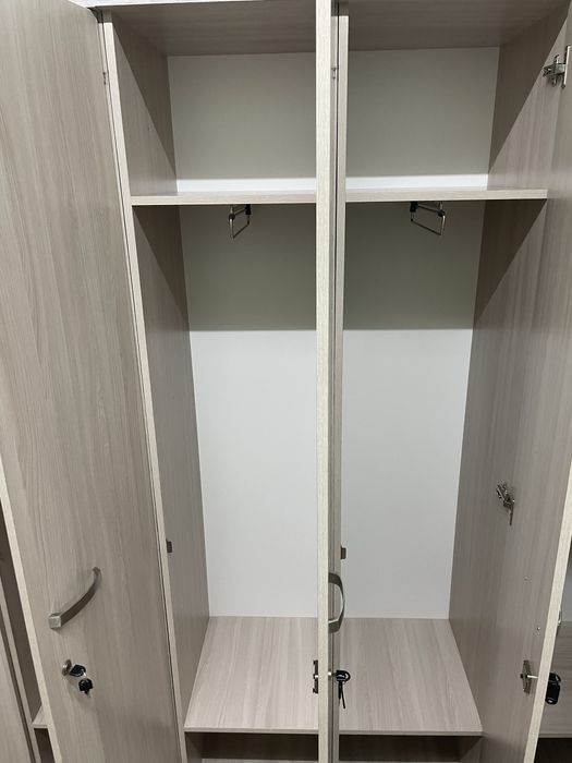 Продается шкафчики