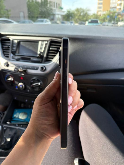 Iphone 15  128гб