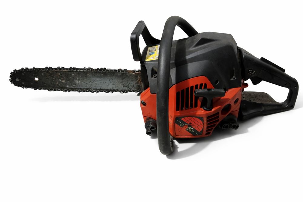 Vând drujbă jonsered