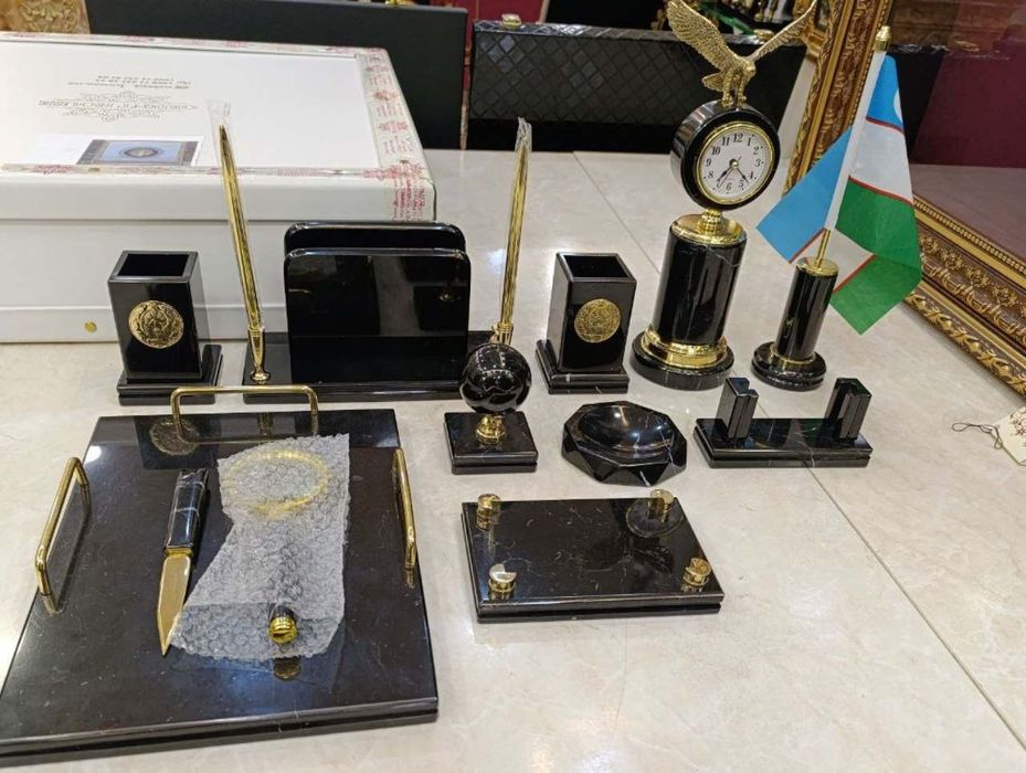 Офисная органайзер. Для Босс и руководителя  прокуратура МВД